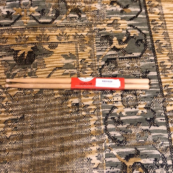 Vic Firth #SD1 General AM Drum Sticks (Pair) - Picture 7 of 8